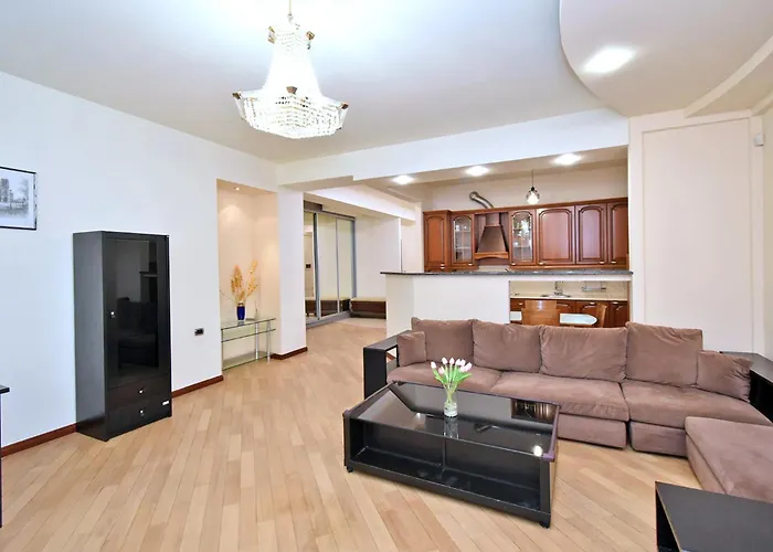 Lux Apartment 2 Bedrooms 2 Bathrooms , Open Balcony In The Center Of Yerevan , Near Malibu Park
