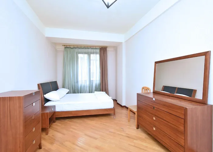 Lux Apartment 2 Bedrooms 2 Bathrooms , Open Balcony In The Center Of Yerevan , Near Malibu Park