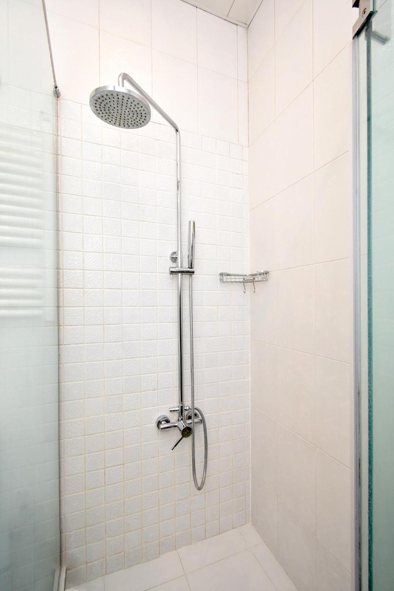 Lux 2 Bedrooms 2 Bathrooms , Open Balcony In The Center Of , Near Malibu Park